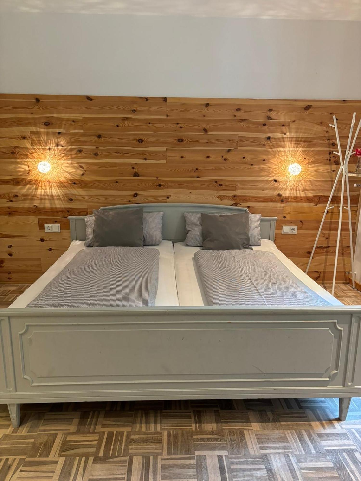 Ferienapartments Engeln Eifel Kempenich Bagian luar foto
